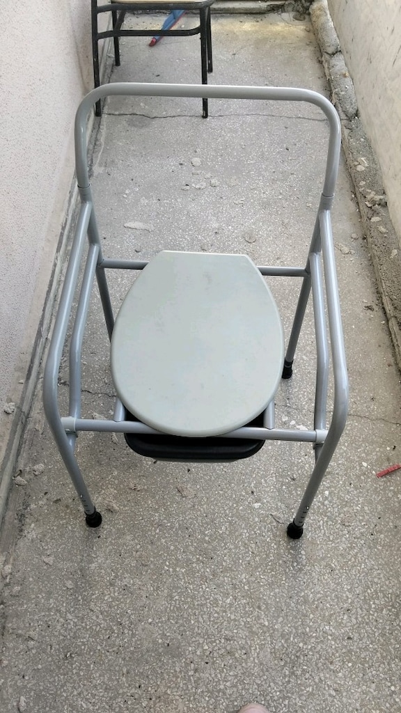 portatif tuvalet