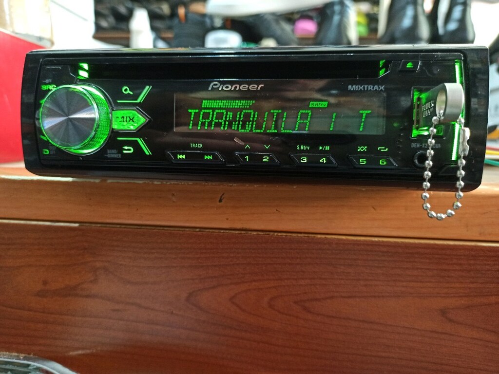 Eski seri Pioneer USB AUX RADYO CD ÇİFT ANFİ ÇIKIŞLI oto teyp sıfır gi - 4