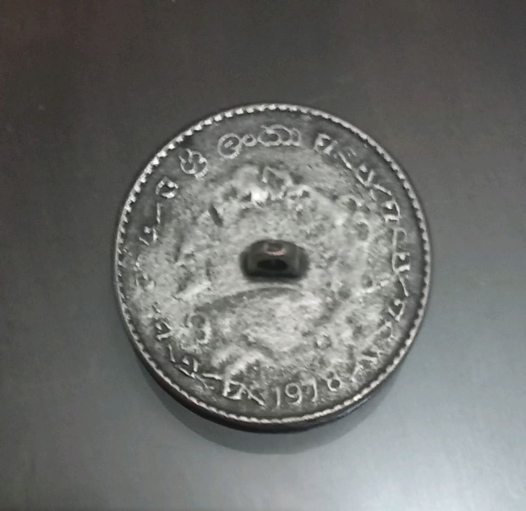1978 tarihli 1 Rupee (Sri Lanka Rupisi) - 2