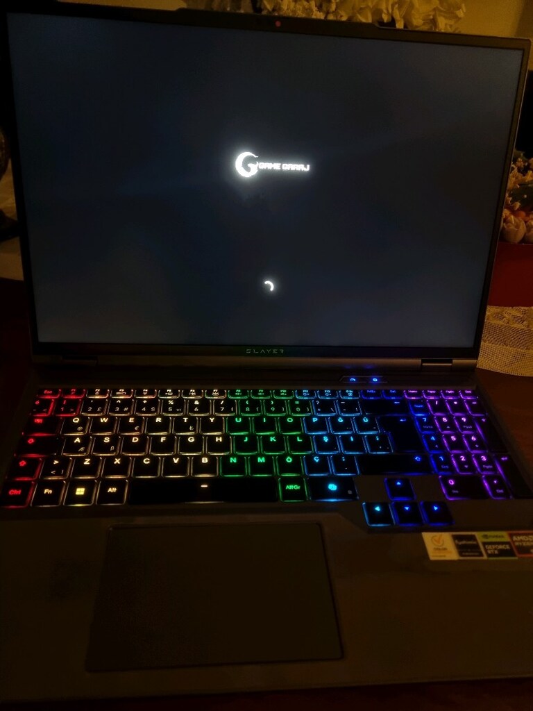 GG Slayer R9T-5070 C1 R9-8945HX RTX5070 - 6
