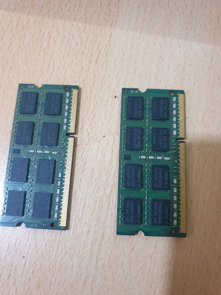 Samsung 4 GB 1600 MHz DDR3 RAM - 2