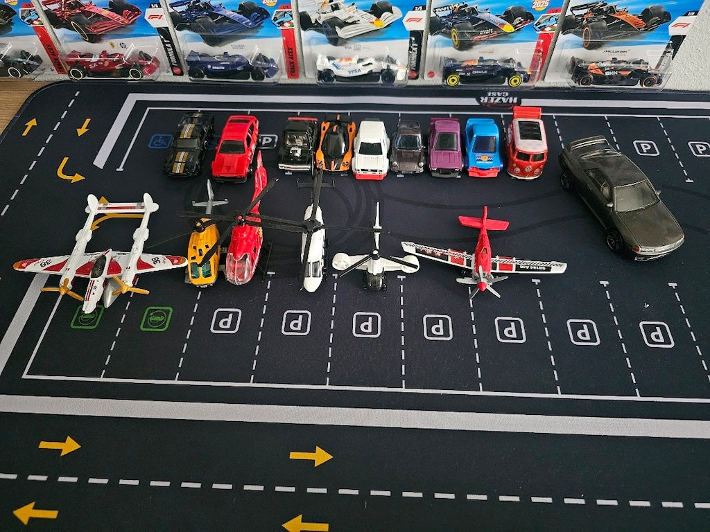 hotwheels karışık metal arabalar