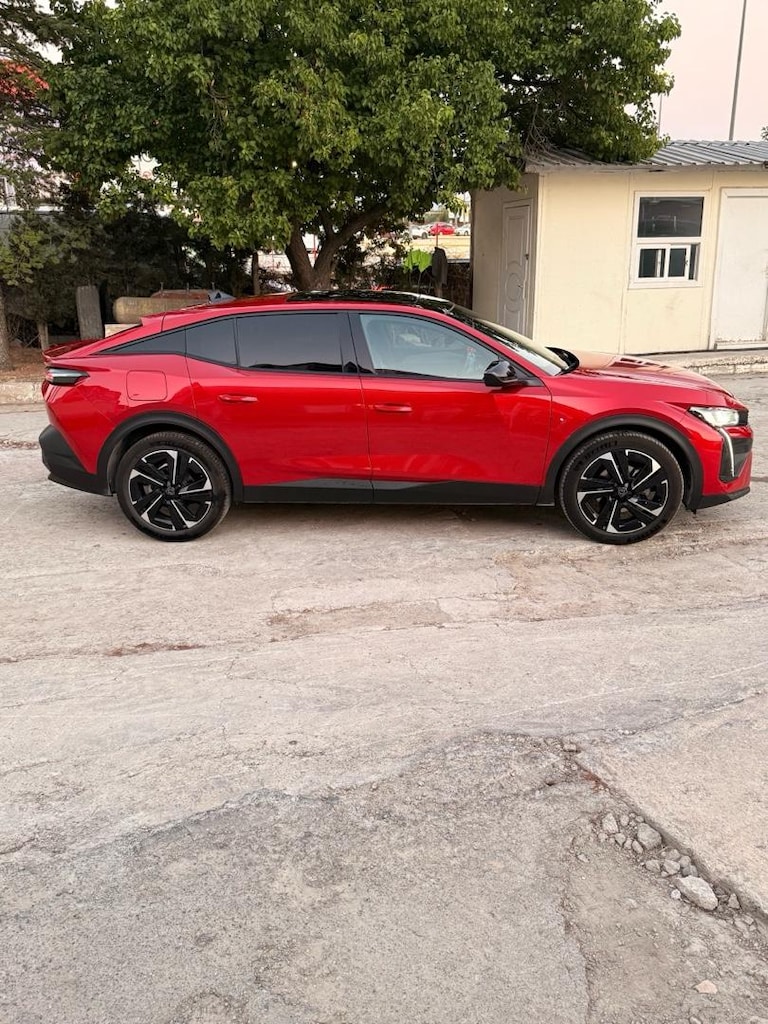 2025 ARALIK ÇIKIŞLI PEUGEOT 408 | KIRMIZI | CAM TAVAN | 9.500 KM - 6