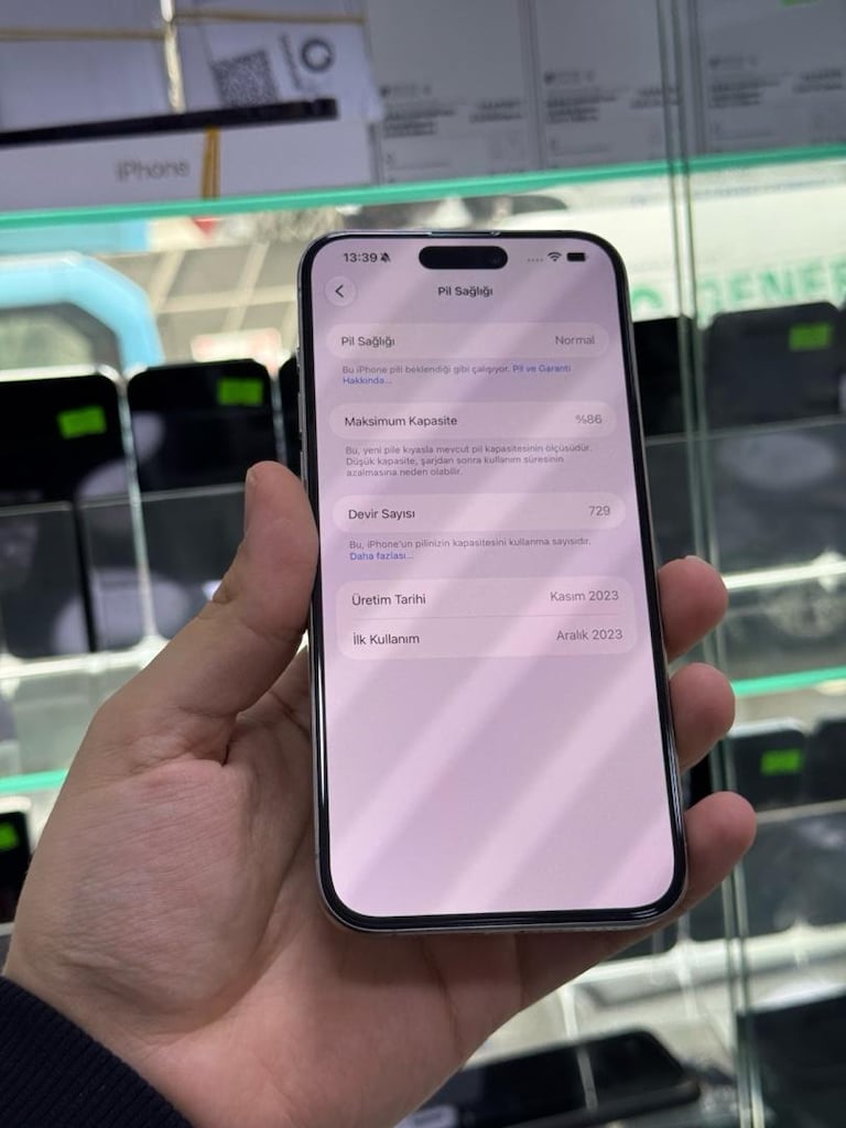 KULLANIM KAPALI 15 PRO MAX 256GB - 2