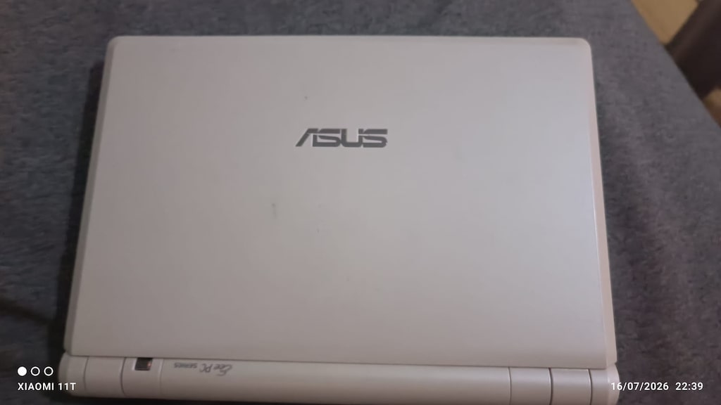 ASUS Eee PC 4G ŞARJ KABLOSU YOK - 3