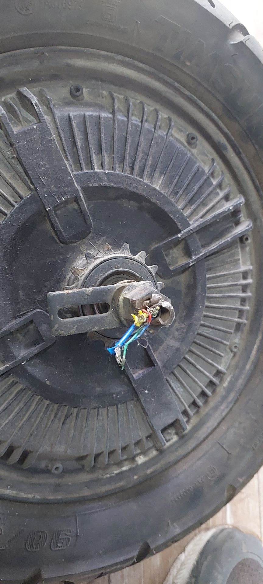 elektrikli motor ön ve arka teker RESİMDE GÖRÜLDÜGÜ GİBİ - 11