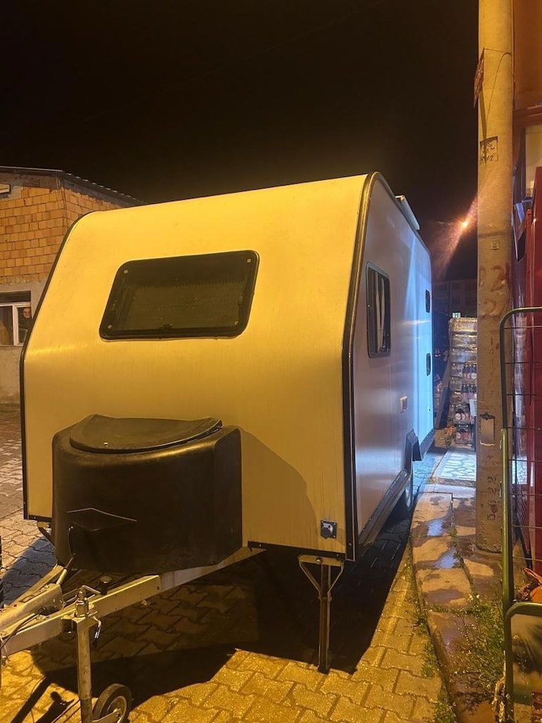 Sahibinden Tertemiz O1 Belgeli Çekme Karavan Aciliyetten Satılık - 12