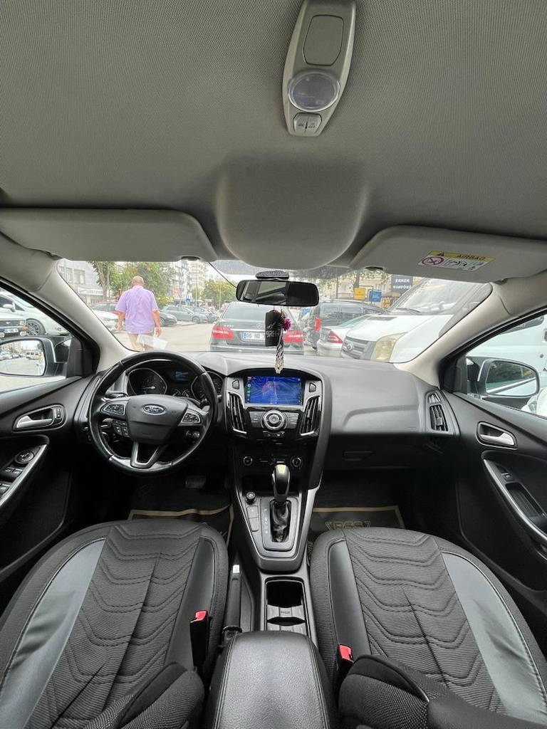 Ford focus - 16