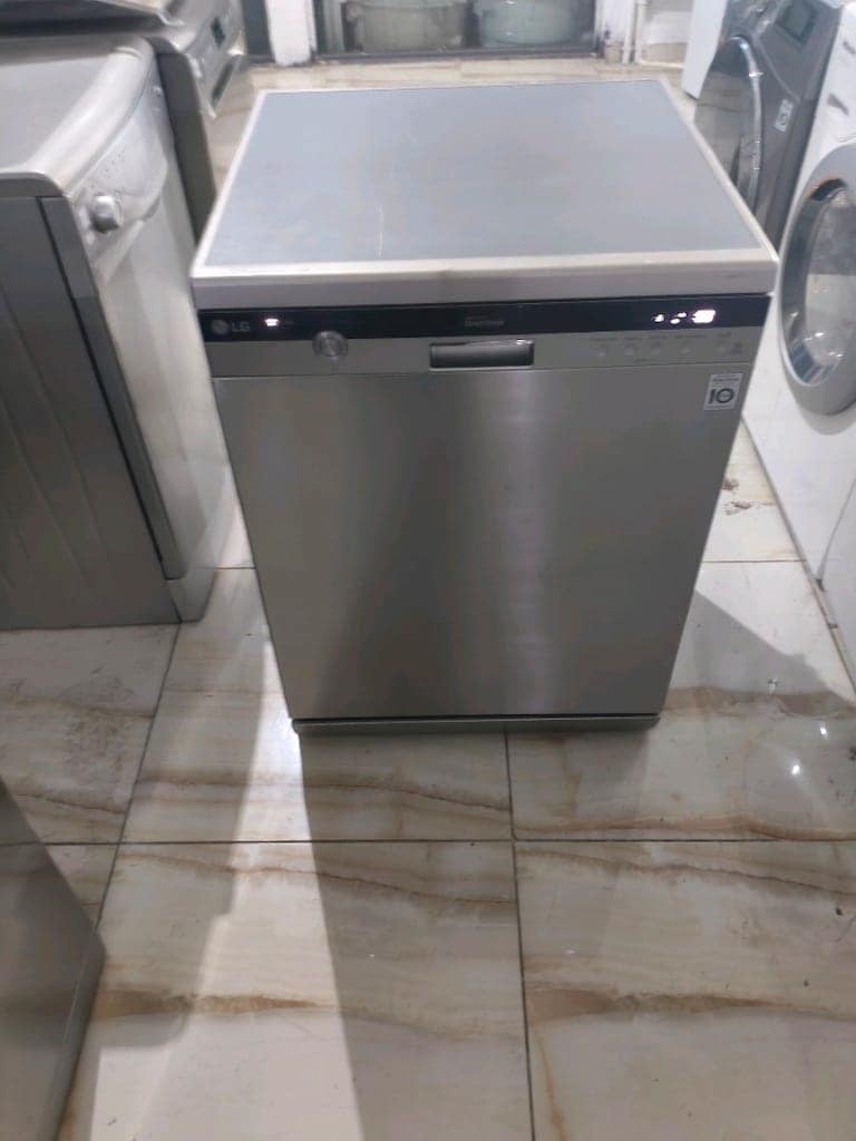 7.500 TL Etkin LG inox 6 programlı 3 sepetli dijital ekran çok temiz b - 10