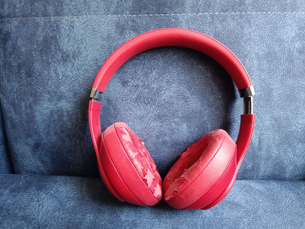 Beats Studio 3 Kulak Üstü Bluetooth Kulaklık - 4