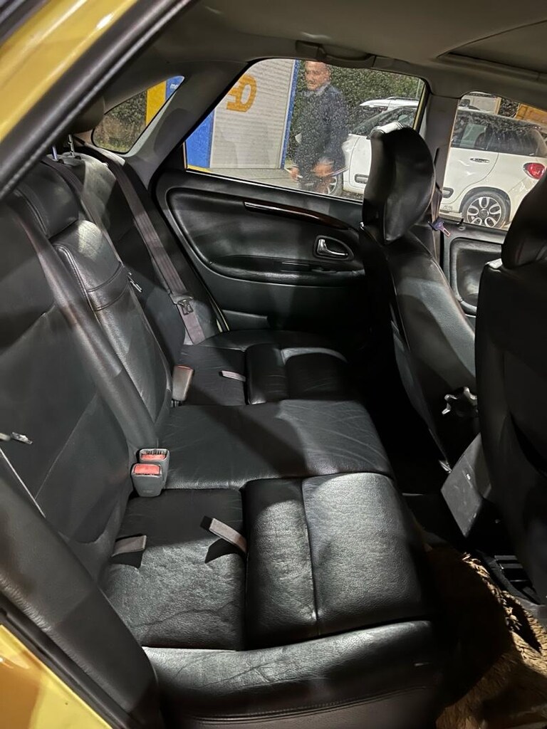 2001 VOLVO S40 - 6