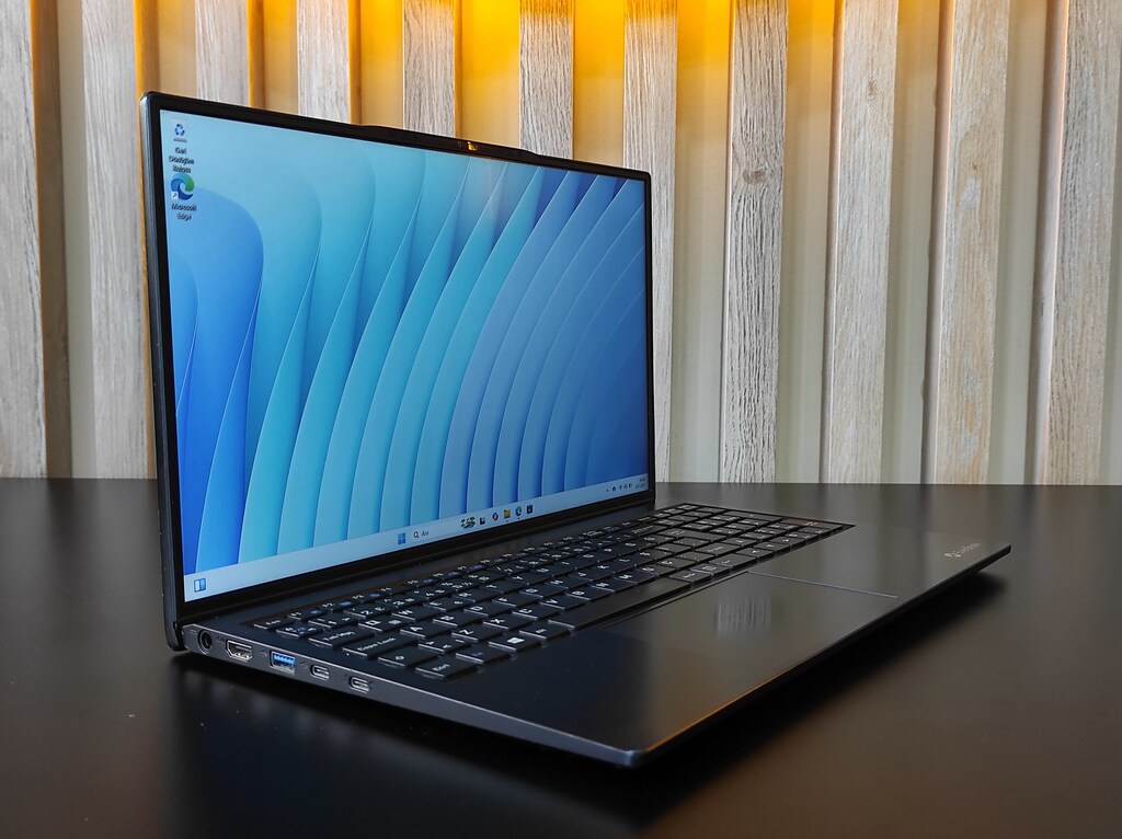 EVEREST EverBook /İ5-1135G7 CPU/12 GB RAM/256 GB SSD - 4