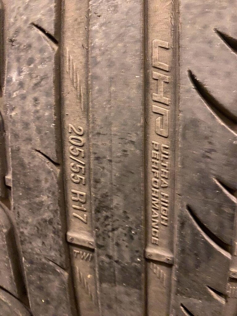 kormoron 205 /55 /zr17 95 w . 2012 model - 4