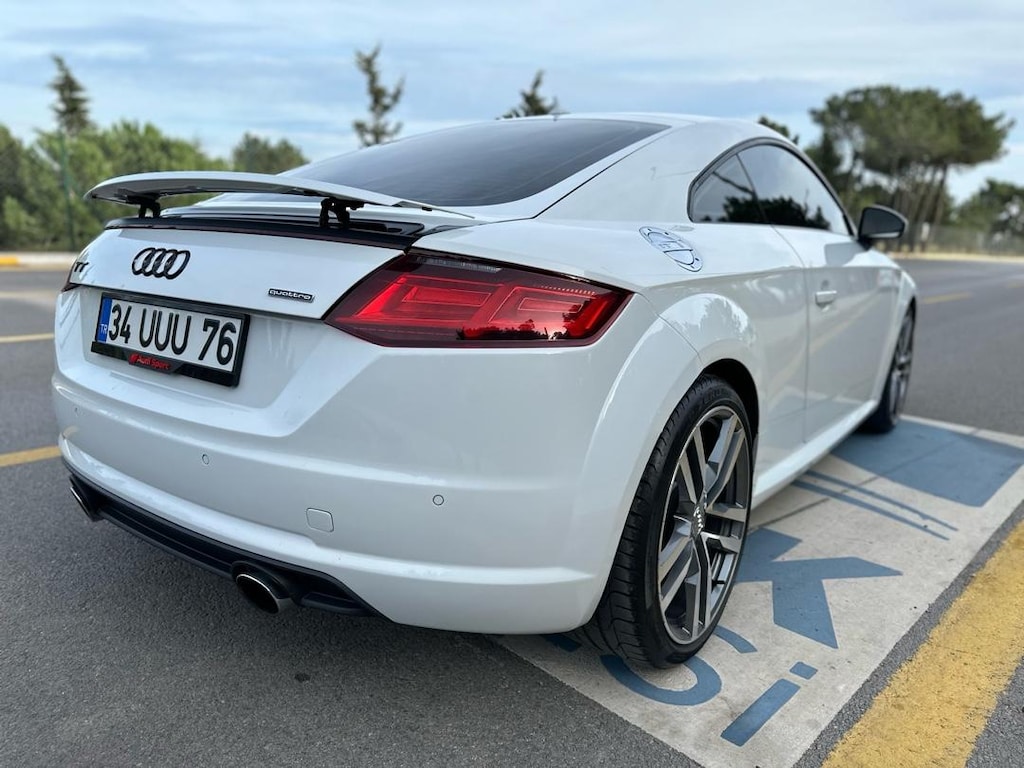 AUDI TT - 8