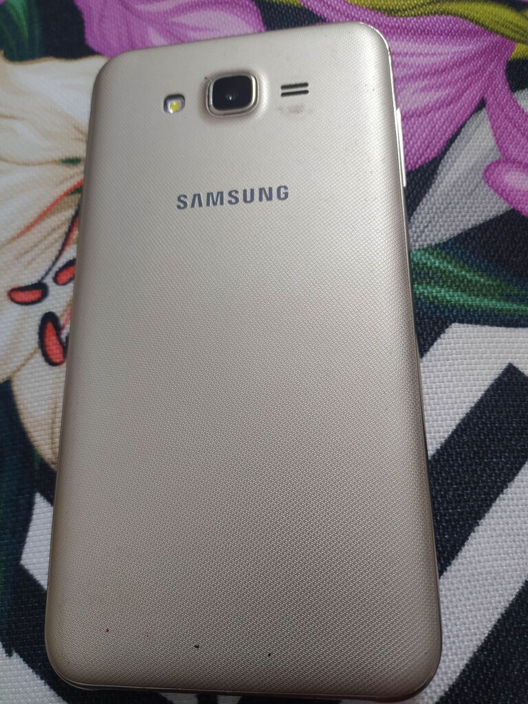 SAMSUNG J7 Core - 3
