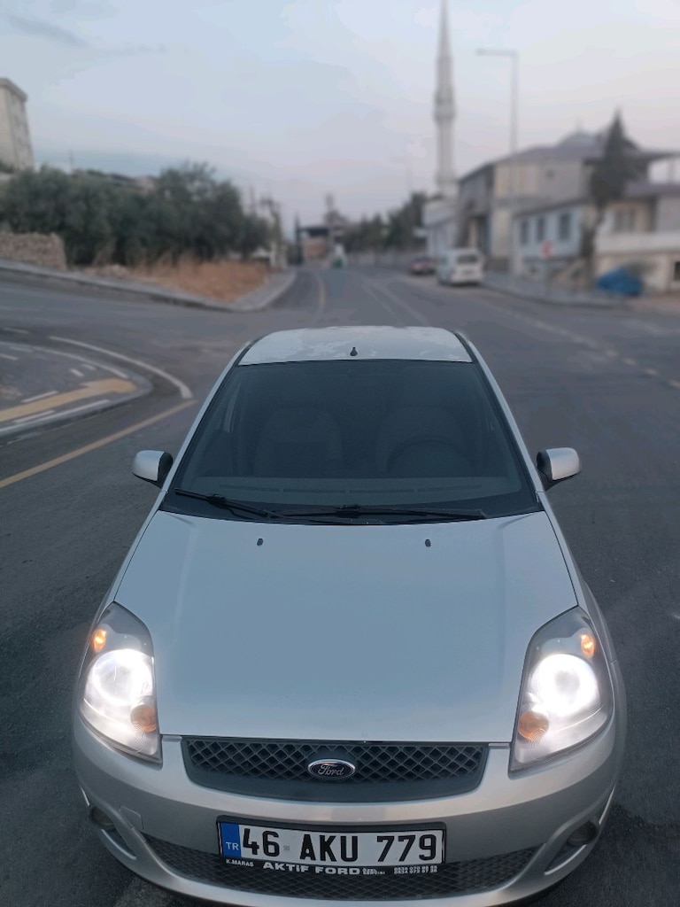 Ford Fiesta 14tdci - 12