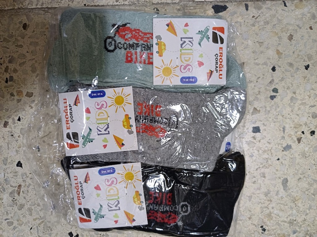 çocuk çorap her yaş her renk mevcut 12 adet 90 TL - 3