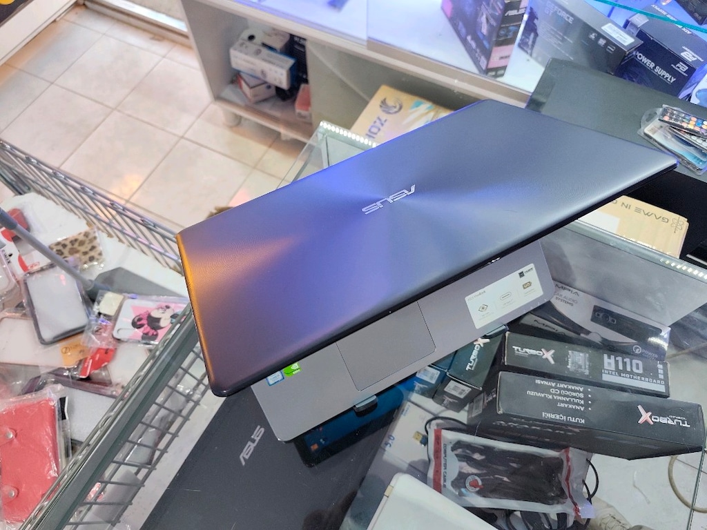 TERTEMİZ ASUS | i5 7.Nesil • 2GB Nvidia Ekran Kartı • 3 Saat Pil Ömrü! - 5