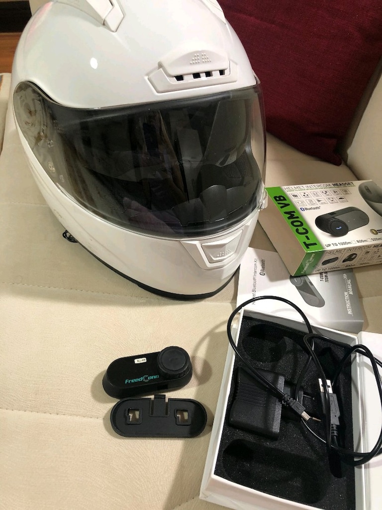 Sıfır ayarında Lem Bora Kapalı Kask L Beden + İnterkom Seti