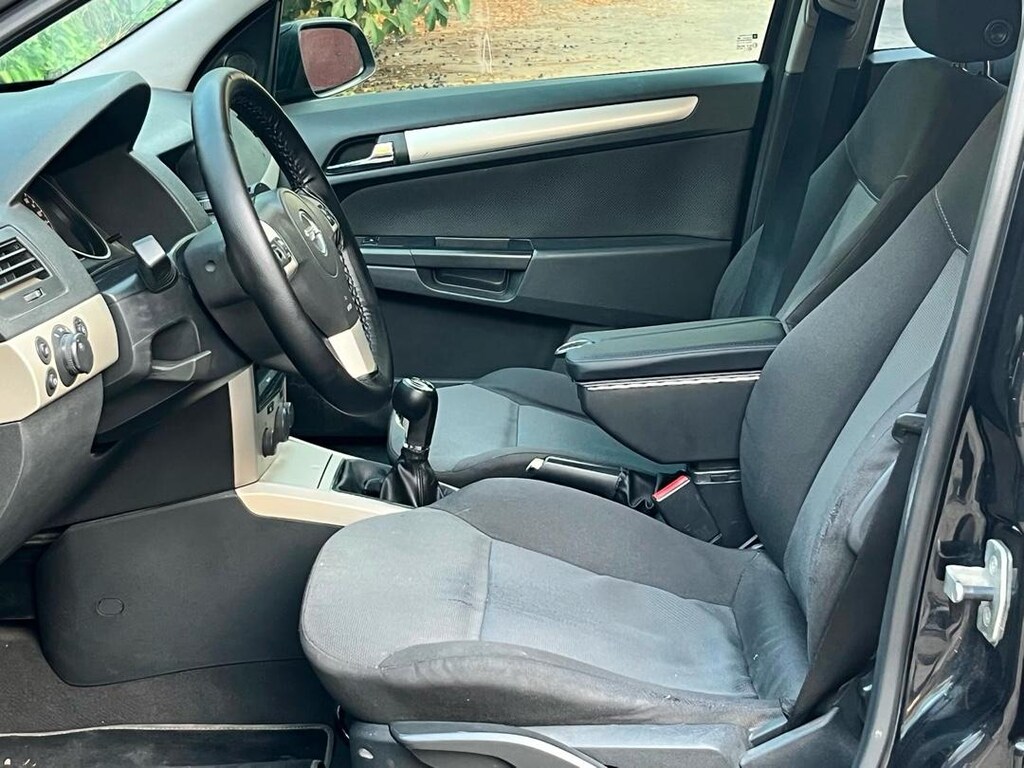 OPEL ASTRA - 4