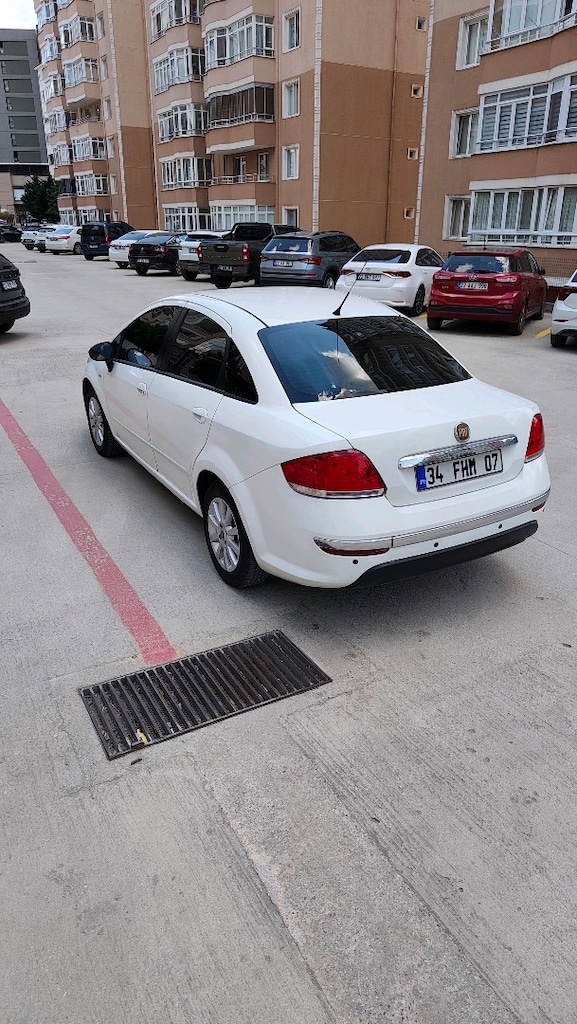Linea 2014 1.3 Multijet 95 hp - 10