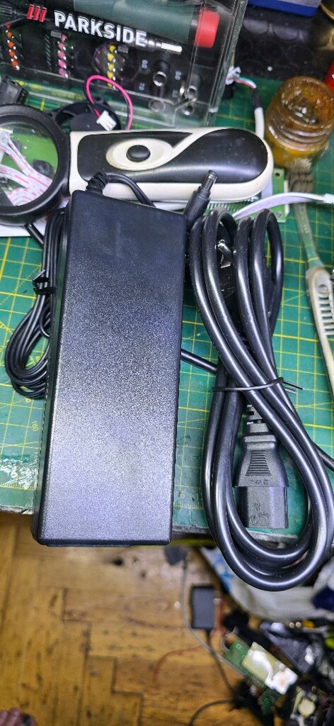 12 volt 7 amper switch mode adaptör - 2