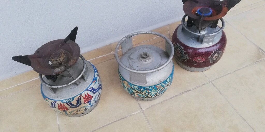 3 Adet var birisi dolu yanıyor - 3
