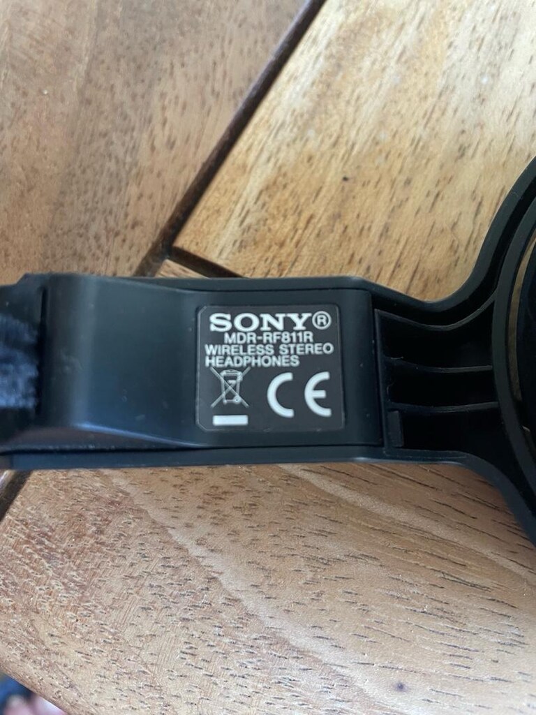 Sony MDR-RF811R wireless stereo headphones - 3
