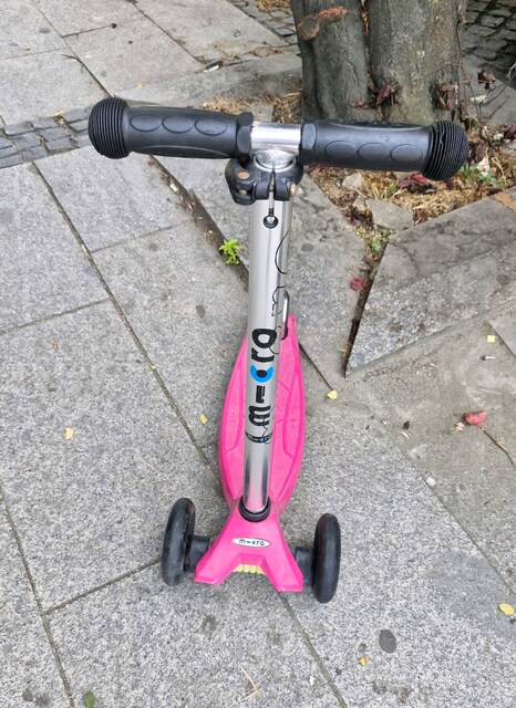 Micro marka çocuk scooter