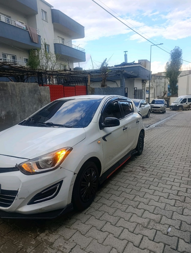 düşük km bayan arabası 180.00 binde - 13