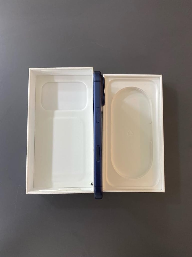 IPHONE 17 PRO 256 GB ABİS MAVİ DEĞİŞENSİZ TERTEMİZ YD - 2