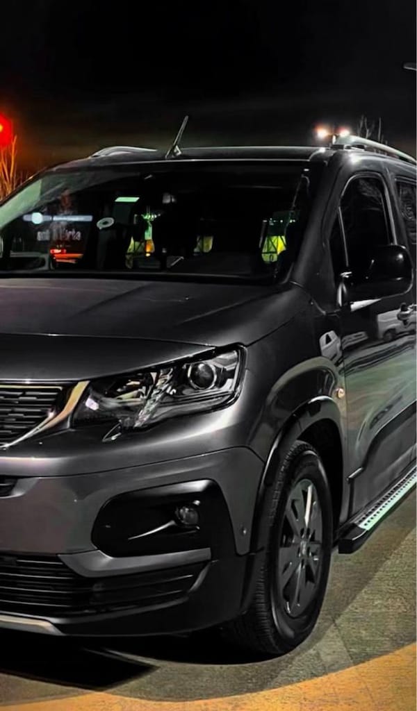 peugeot rifter Otomatik vites Cam tavan - 14