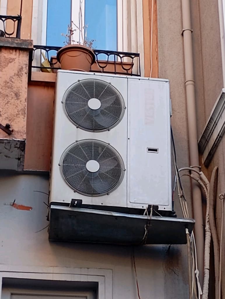 Vestel SST 50 50.000 BTU Salon Tipi Klima – Trifaze – 13,25 kW - 3