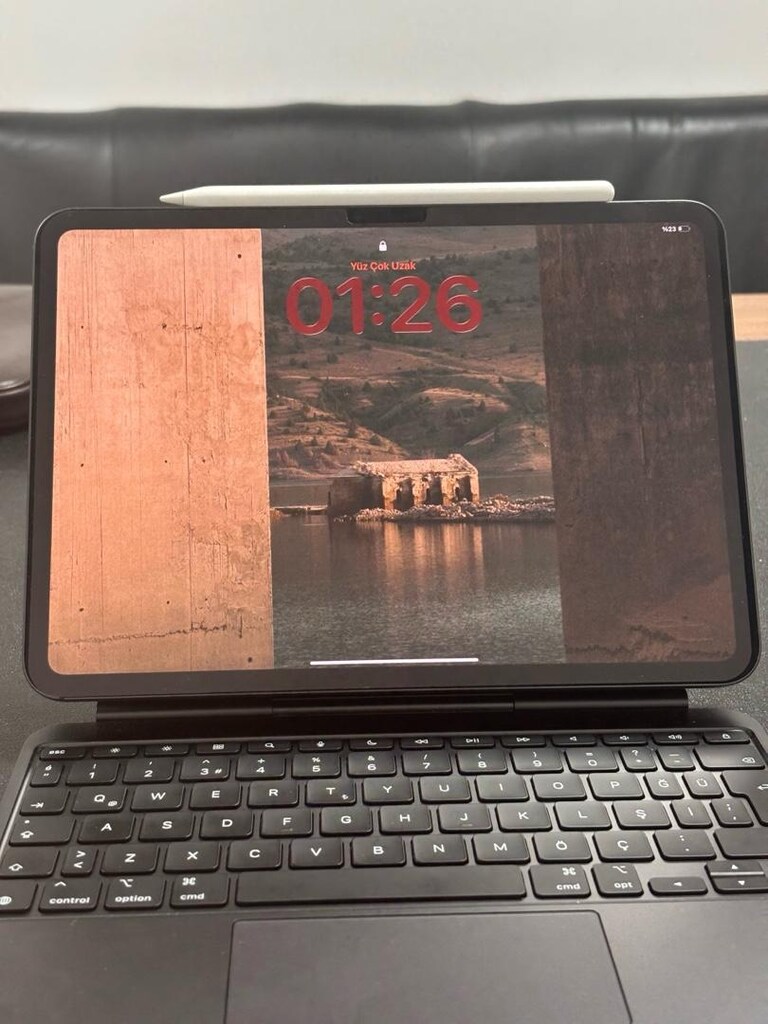İpad Pro M5 İşlemcili 7. Nesil - 8