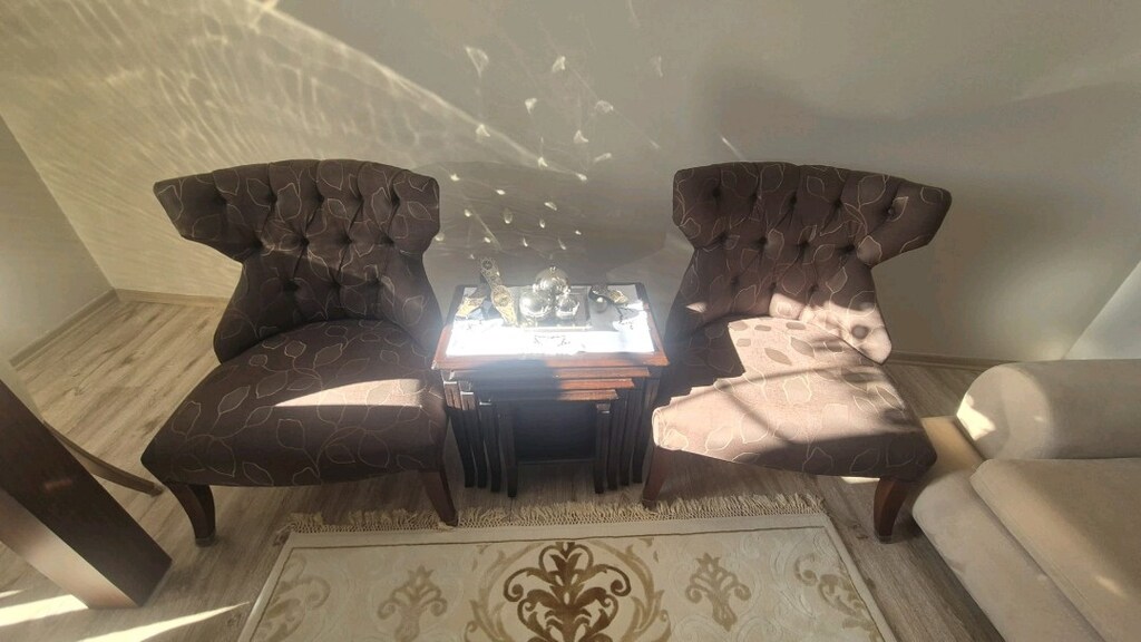 Titiz ve temiz kullanılmış yeni gibi 3+2+1+1 ve masa sandalye takımı - 7