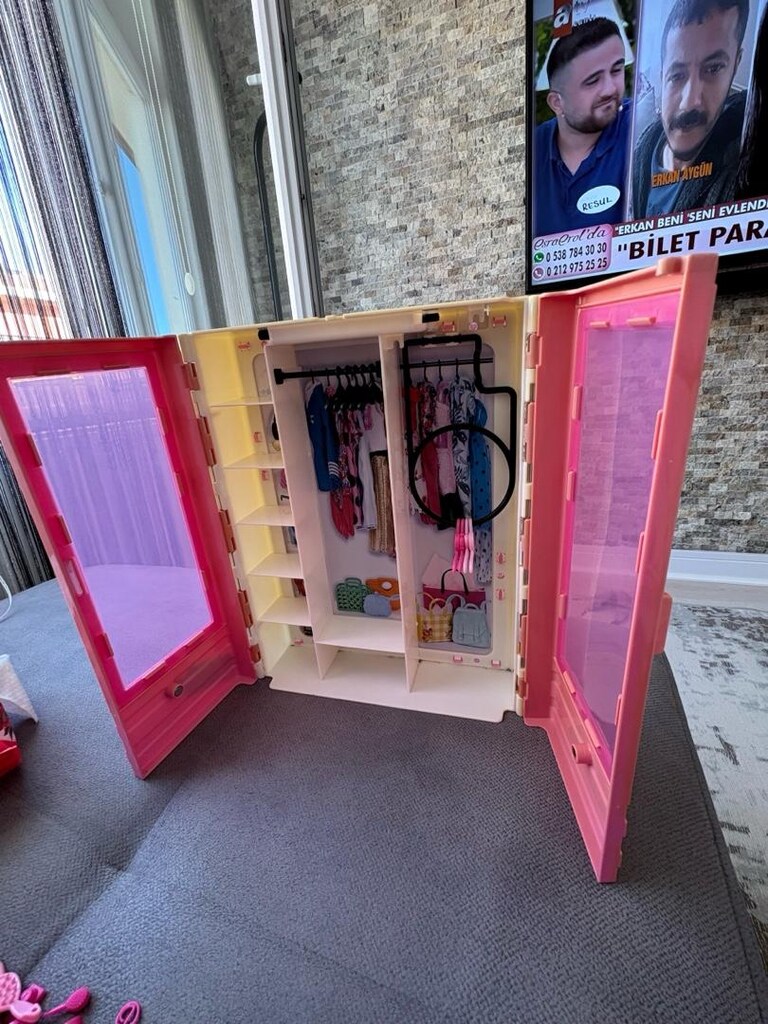 Barbie bebek dolabı ( Berbie bebek hediyeli) - 8