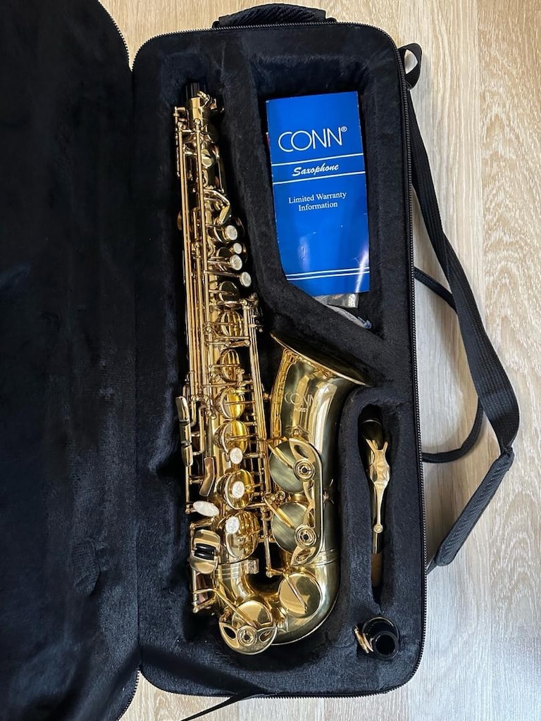 CONN Alto Saksafon (Yeni Gibi) - 2