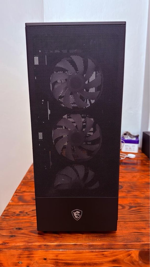 MSI MAG FORCE 112R KASA - 9