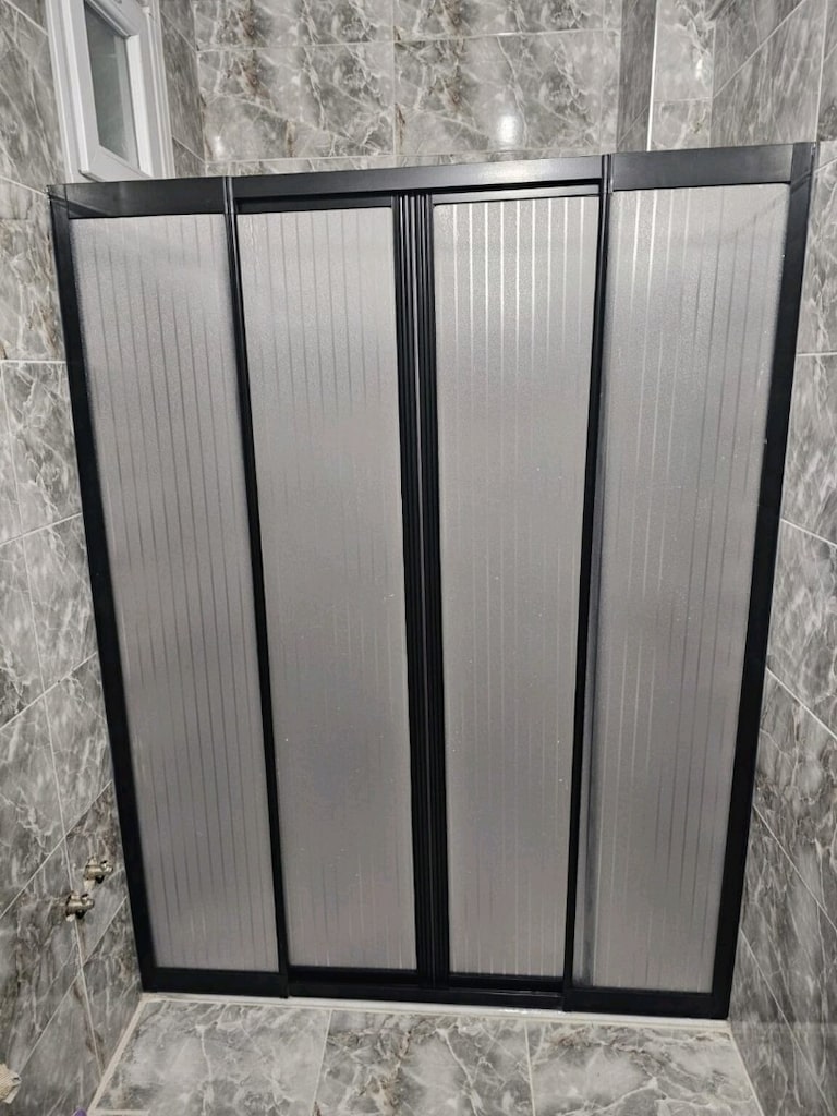 DUŞAKABİNDE ŞOK FİYATLAR - 20