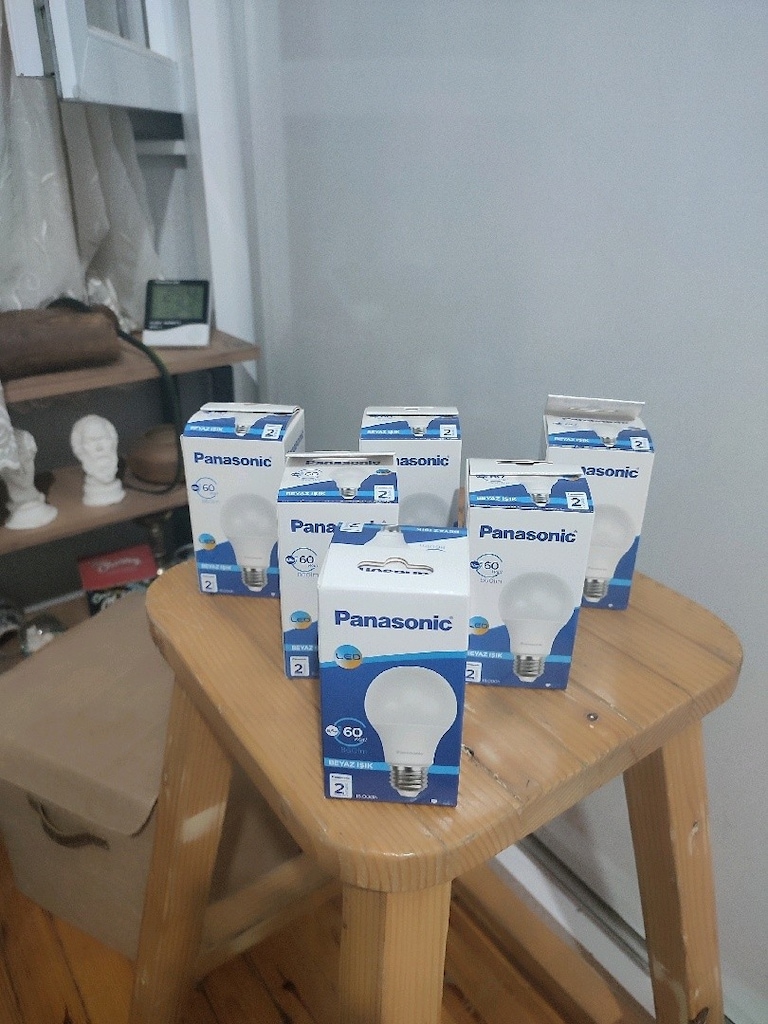 0 Panasonic enerji tasarrufu LED ışık
