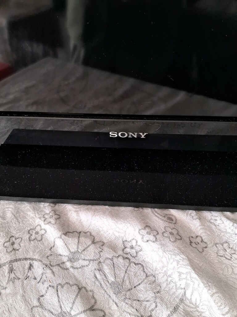 Sony kdl32bx400 temiz kullanılmış televivyon - 2
