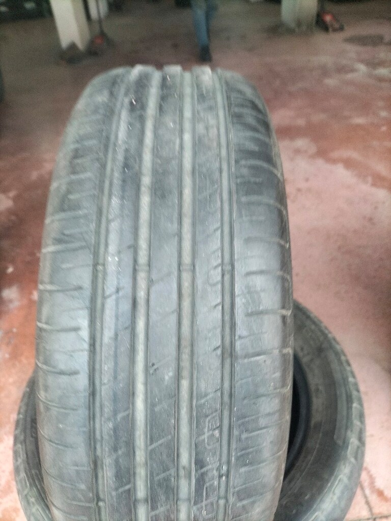 4 adet çıkma lastikler 215/55r17 sıfır gibi lastikler - 5