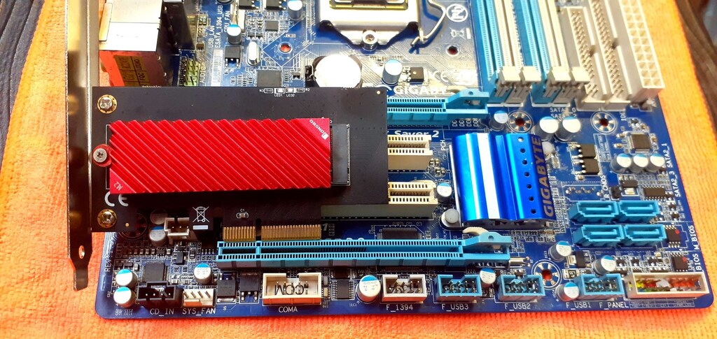 Gigabyte GA-H55M-UD2H LGA 1156 Pin NVMe M.2 SSD BIOS Destekli Anakart - 11