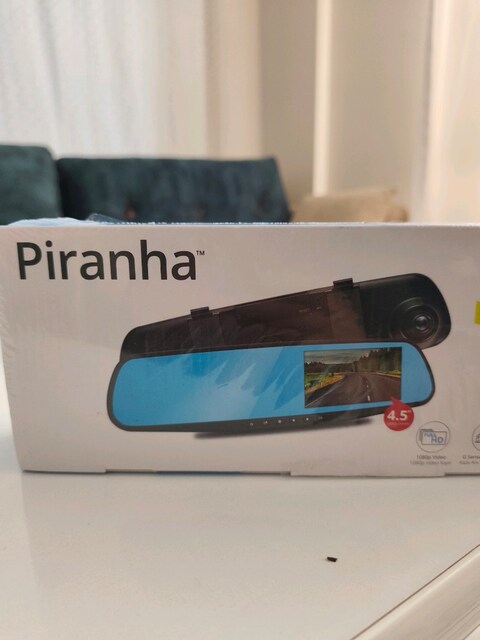 Piranha 1326 2 in 1 (Dikiz Aynalı) Araç İçi Yol Kayıt Kamerası
