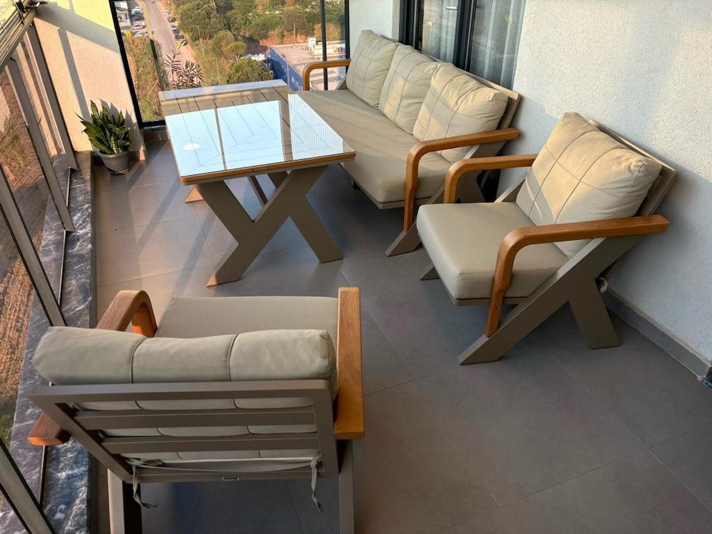 ahşap bahçe oturma balkon takımı - kaliteli ve az kullanılmış