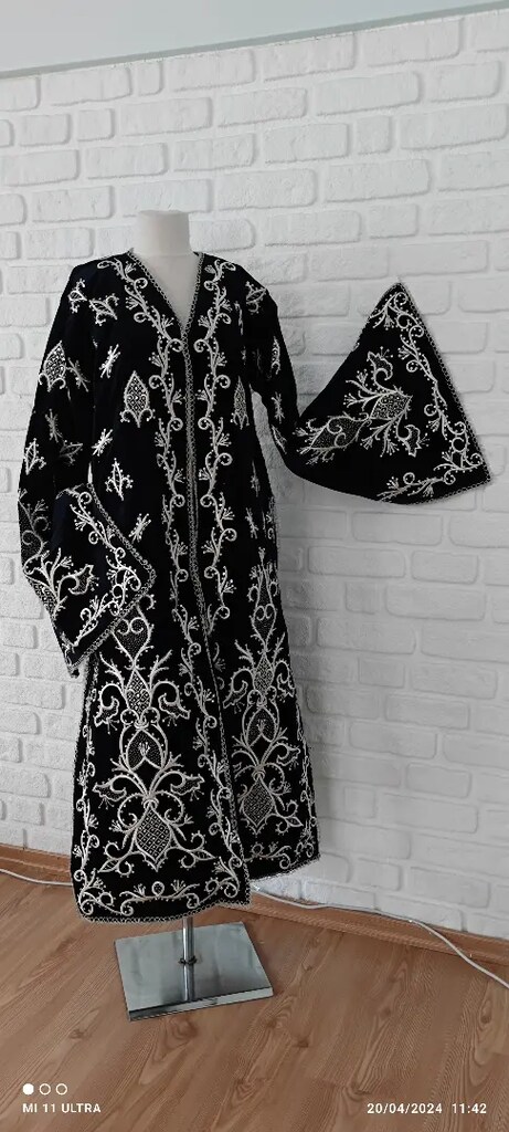 Kına kıyafeti kaftan