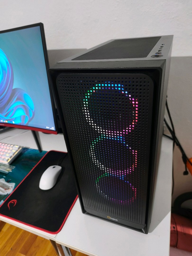 Oyuncu Bilgisayarı Kendinden Ekran Kartlı Amd Ryzen 5 2400 g İşlemcili - 12