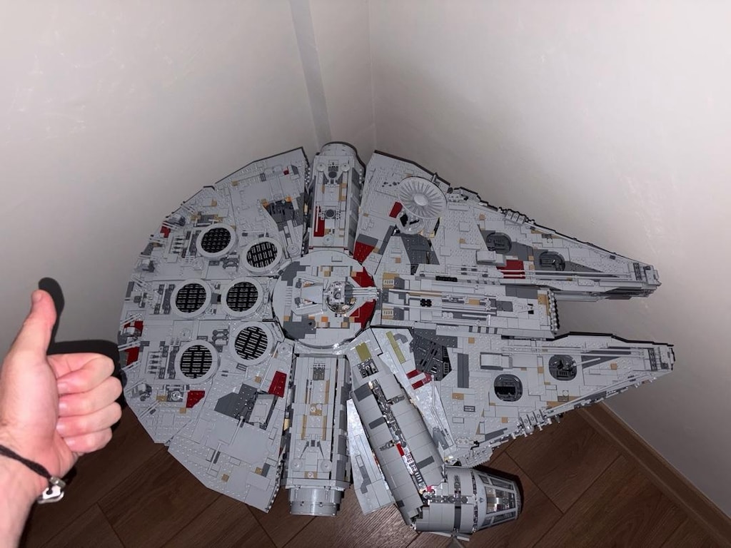 Lego Millenium Falcon | 75192 - 3