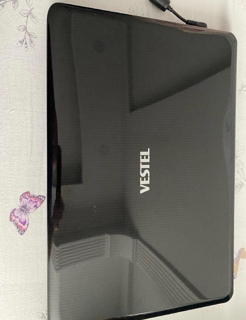 240 GB SSD, İ3 İşlemcili, Tertemiz, Çiziksiz - 3