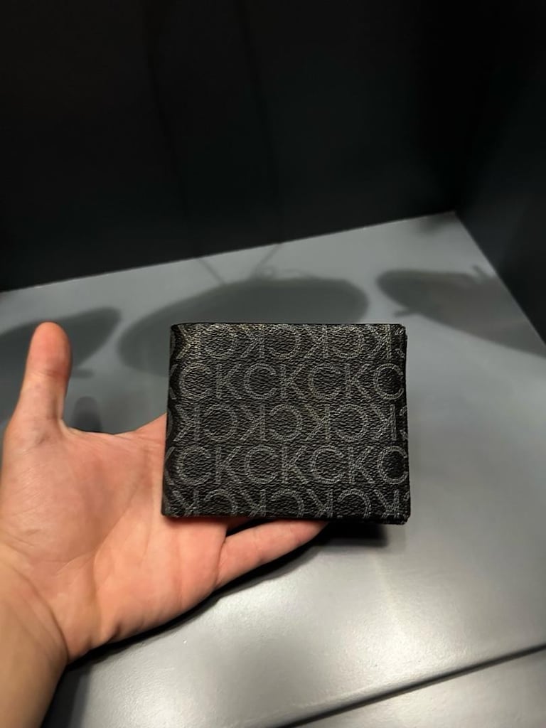Calvin Klein Monogram Desenli Cüzdan